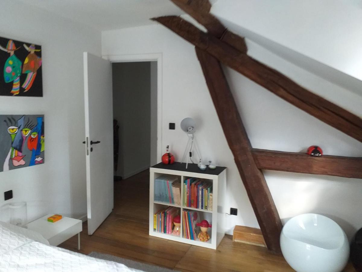 Maison De Vacances, Gite "Le Vieux Logis" A Profondeville Exteriör bild